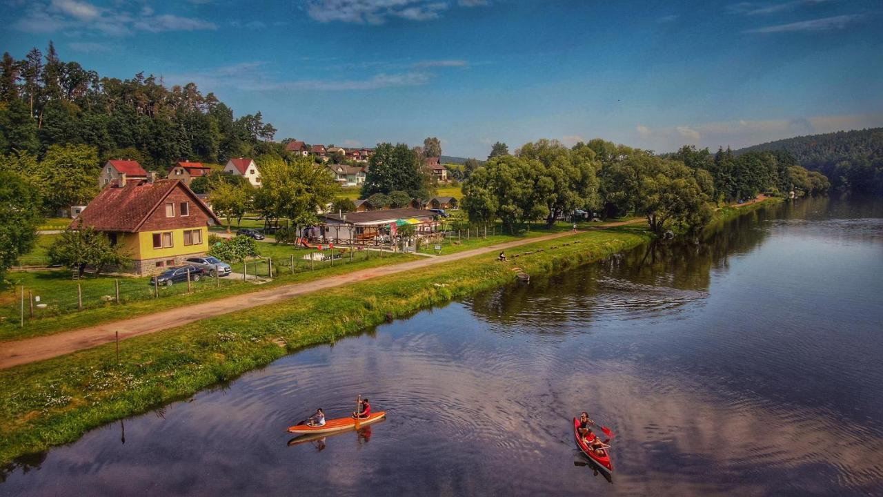 Camping Prima Hotel Tyn nad Vltavou Bagian luar foto