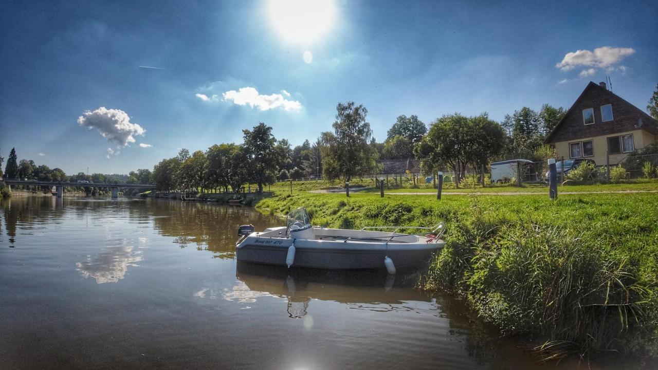 Camping Prima Hotel Tyn nad Vltavou Bagian luar foto