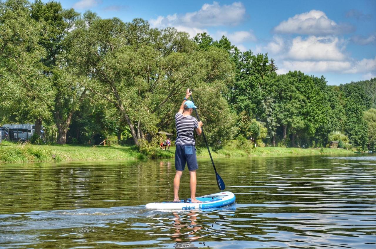 Camping Prima Hotel Tyn nad Vltavou Bagian luar foto